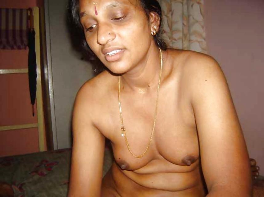 12P Indian nude auntys