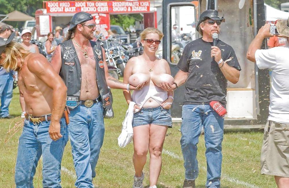 25P Big Saggy Biker Bitch