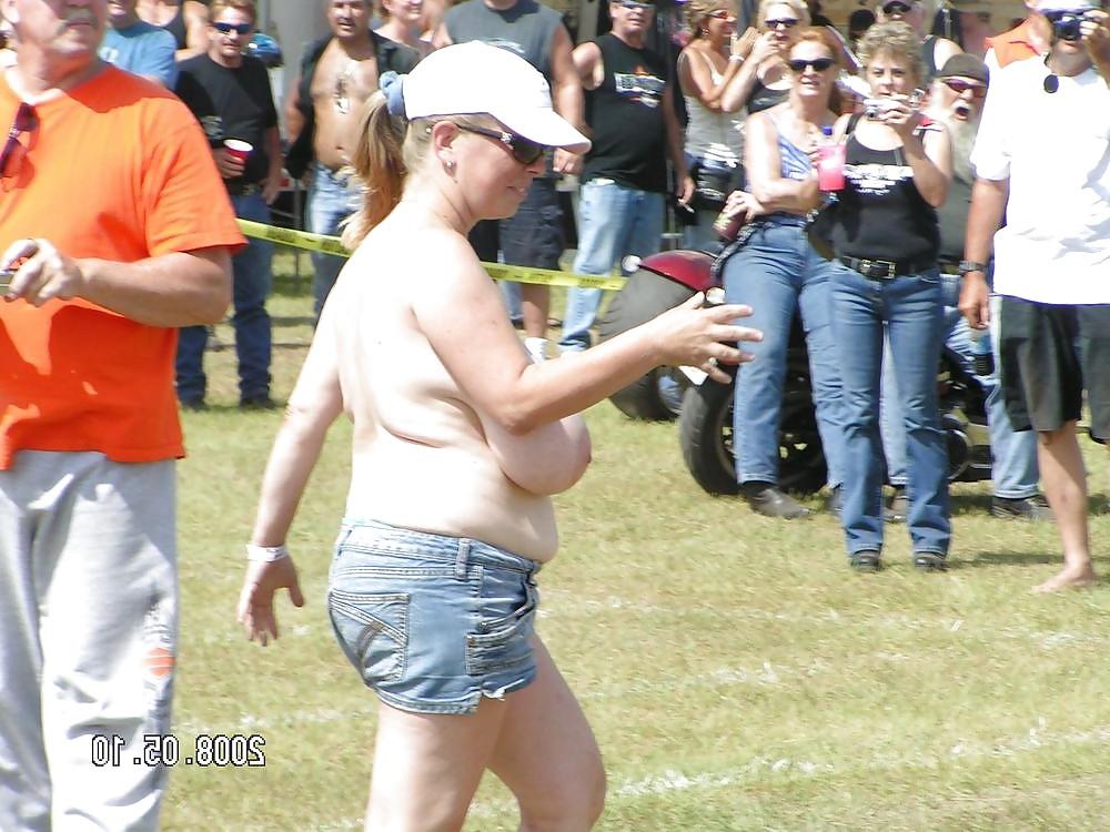25P Big Saggy Biker Bitch