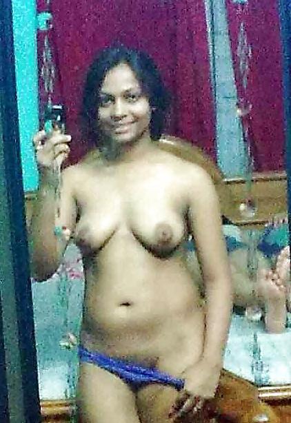22P Sexy Indian Girls Self Shot Nude pics for her BF