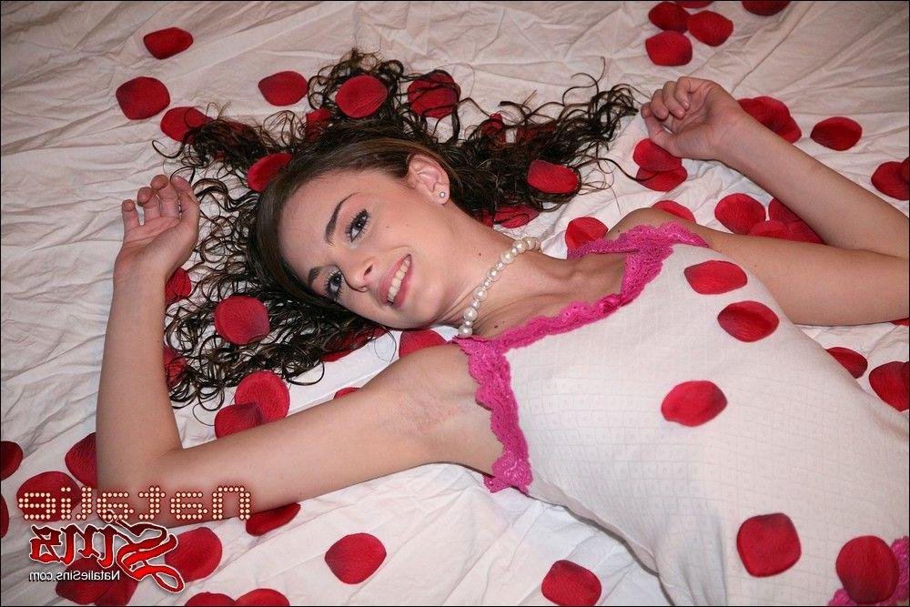 15P Pictures of Natalie Sins ready to fuck you crazy
