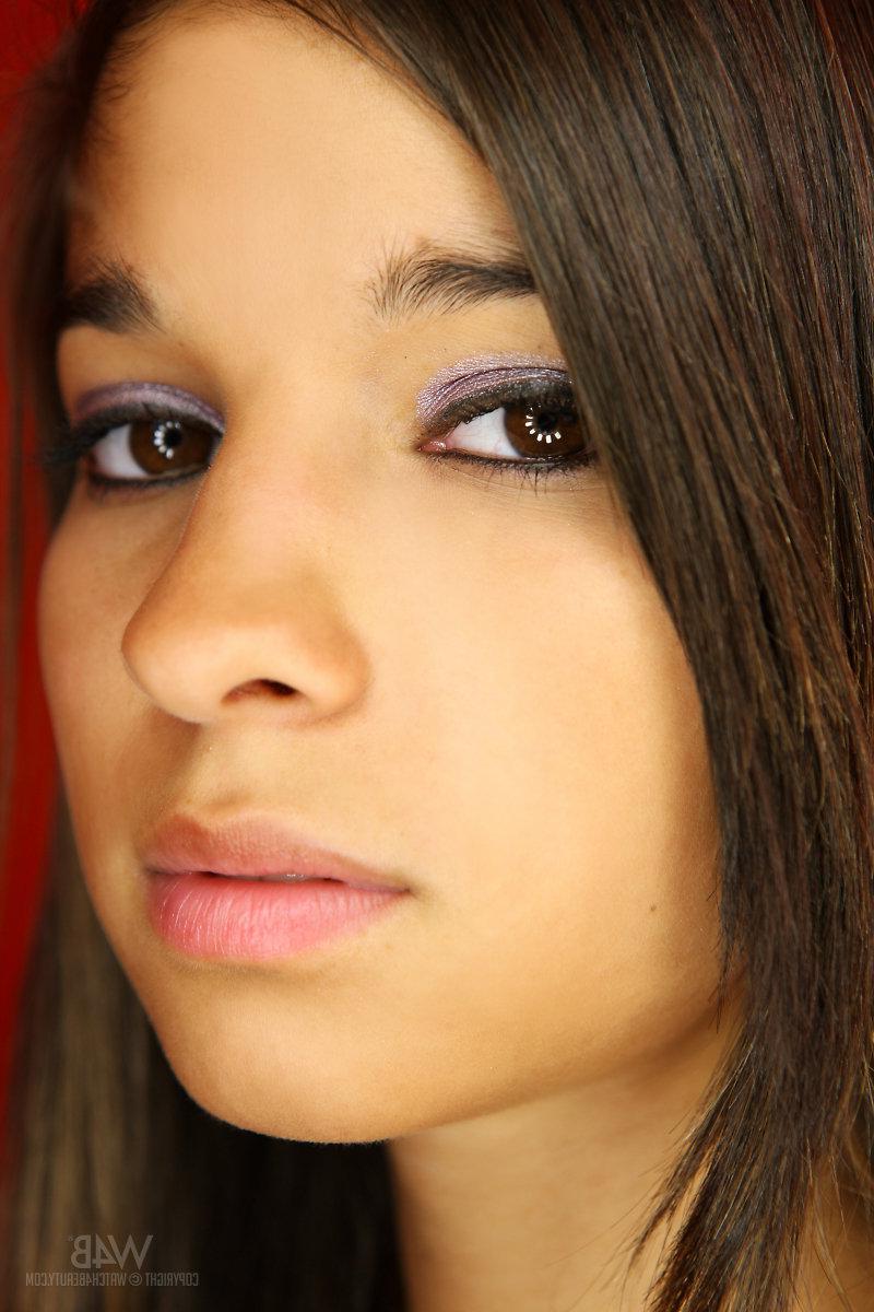 16P Beautiful brunette Nika exposes her tight teen body