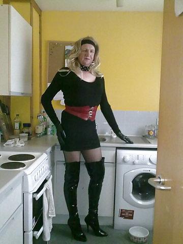 16P Sissy maid linzi