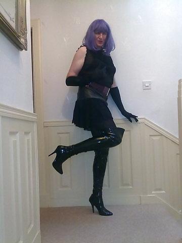 16P Sissy maid linzi