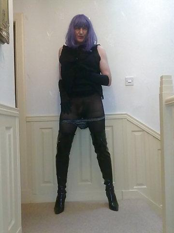 16P Sissy maid linzi