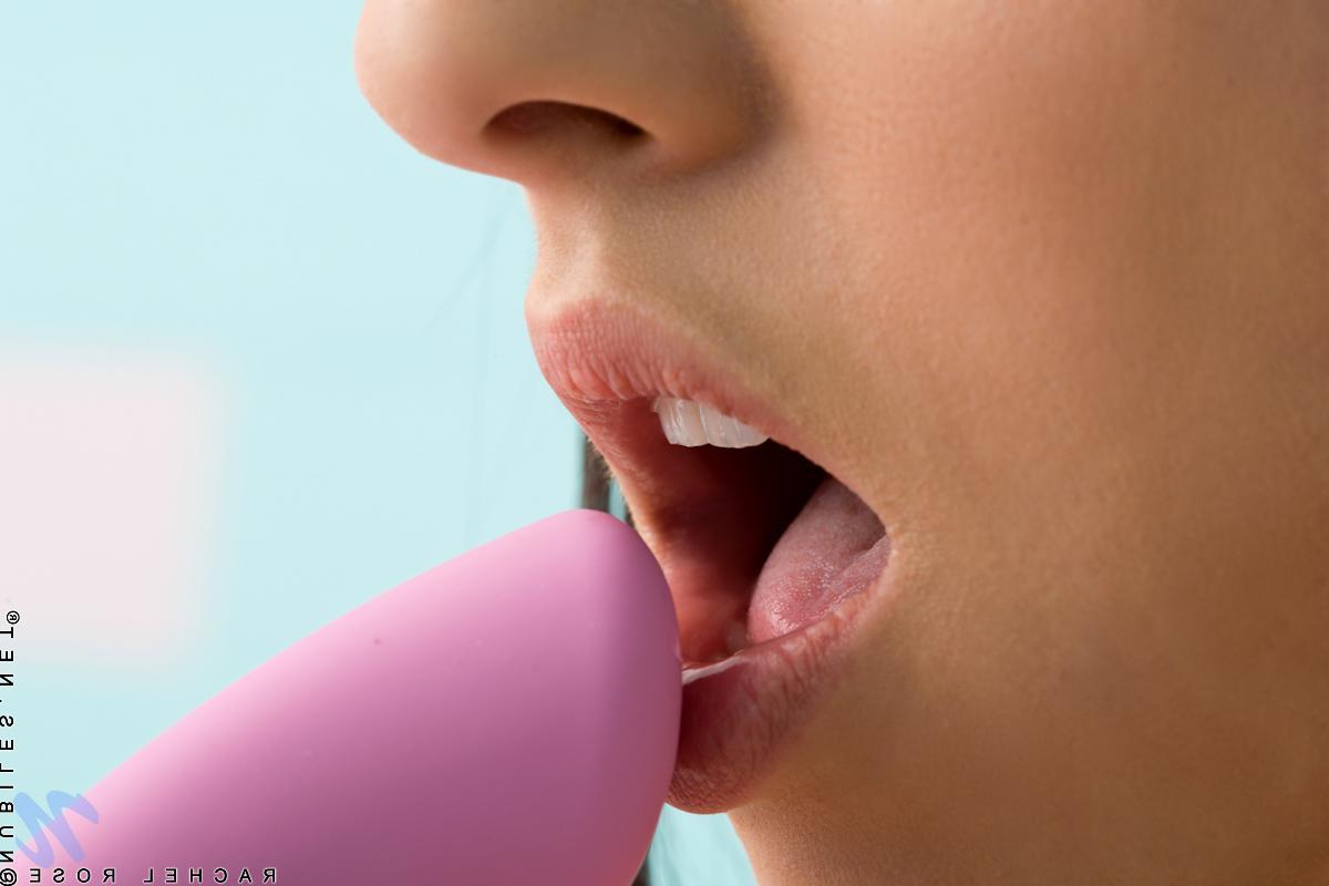 15P Rachel Rose gets naked and stuffs a sex toy in her sweet pussy