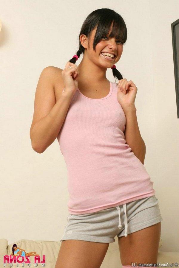 15P Pictures of Sasha Cane spreading in striped socks