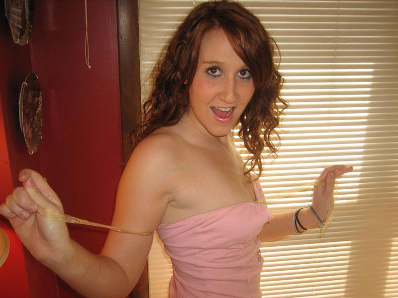 16P Pictures of teen chick September Scott playing with a sex toy