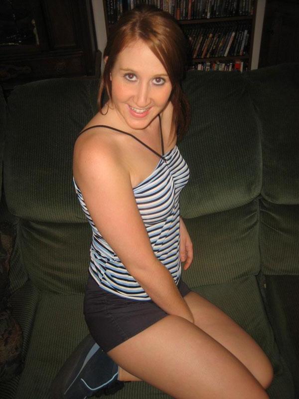 16P Pictures of teen chick September Scott masturbating at home