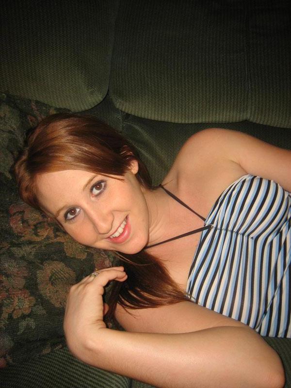 16P Pictures of teen chick September Scott masturbating at home