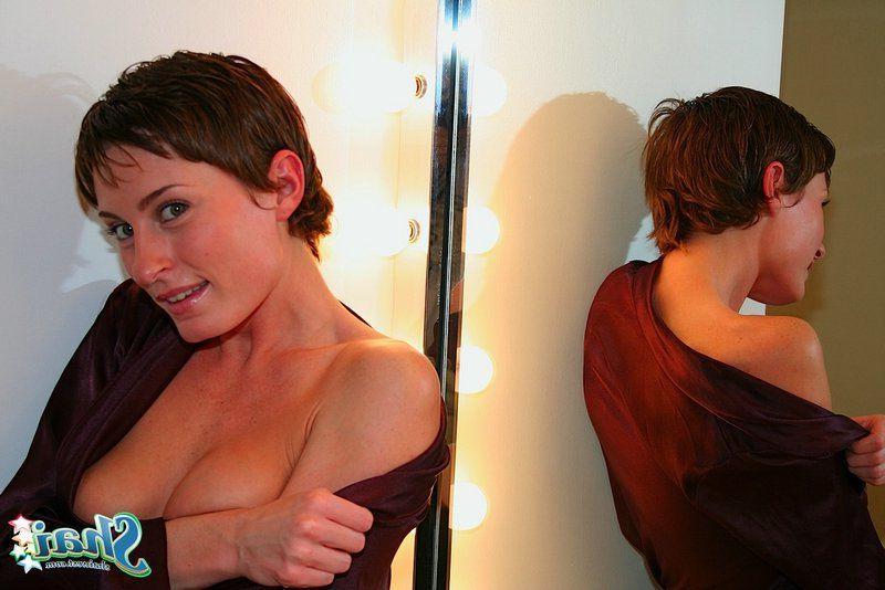 14P Pictures of Shai West masturbating on the counter