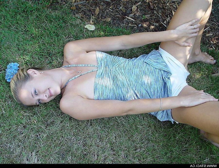 20P Pictures of teen hottie Staci.ca looking pretty in the grass