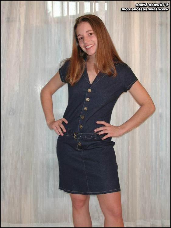 14P Pics of teen girl Tawnee Stone showing you her boobs