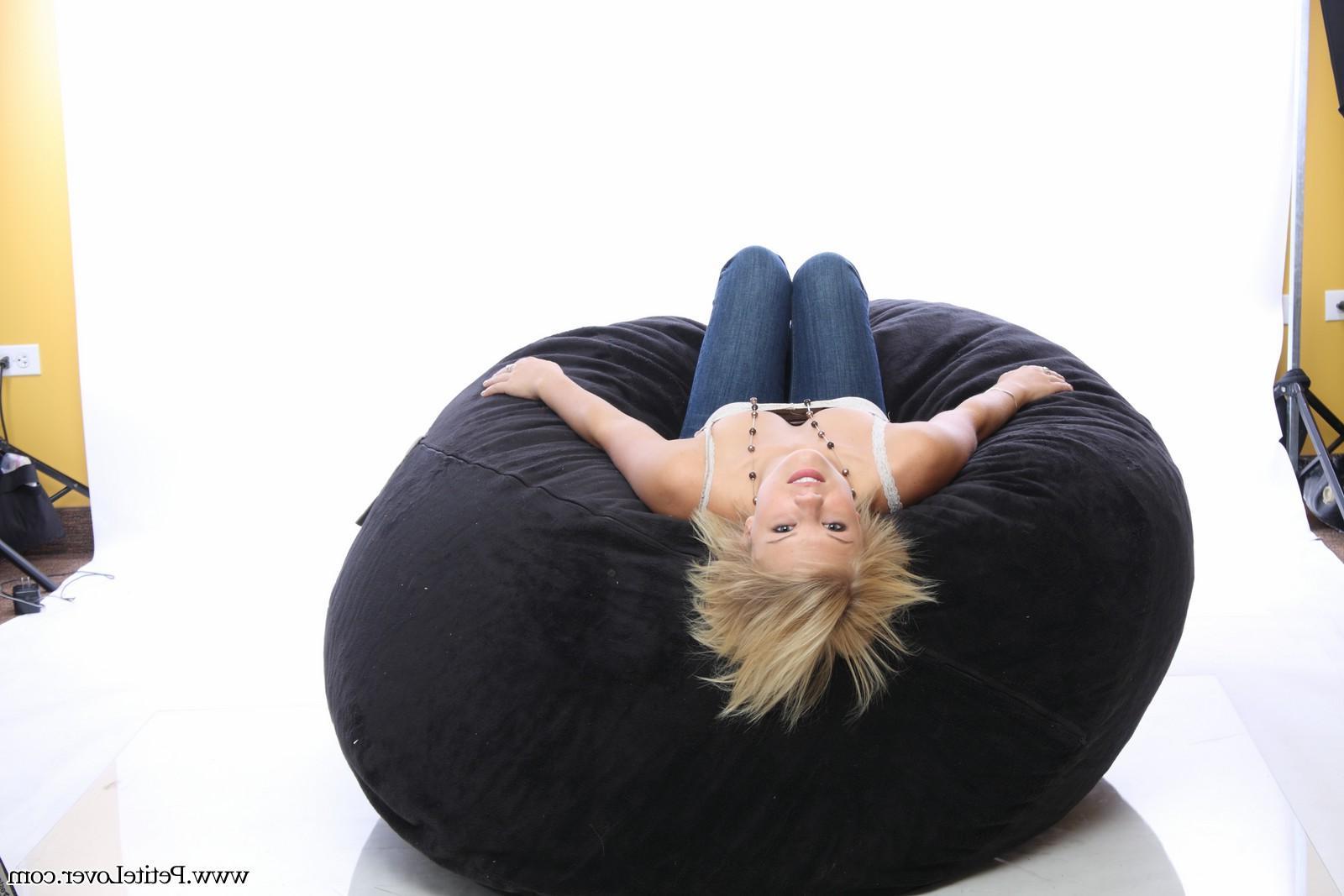 16P Petite blonde girl Tiffany teases on a bean bag