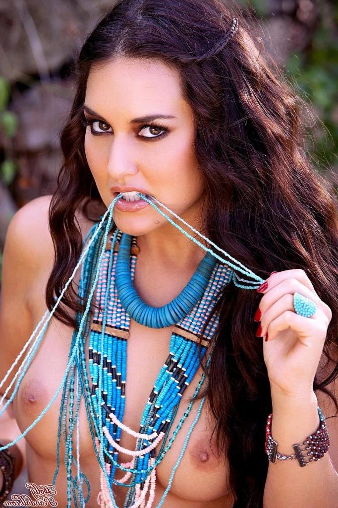 15P Pictures of beautiful brunette girl Winona West dressed as a sexy indian