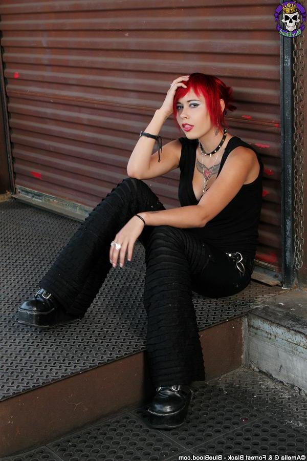 15P Sexy Gothic babe outside in boots and nothing else
