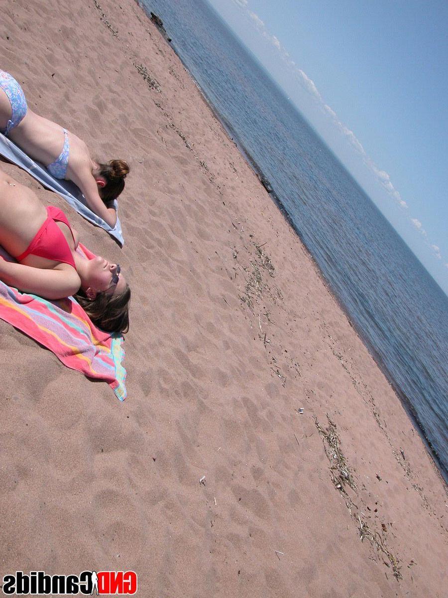 12P Pictures of hot teens caught in public