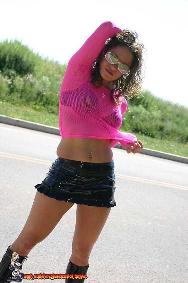 20P Pictures of teen girl Jade teasing in a pink top and boots