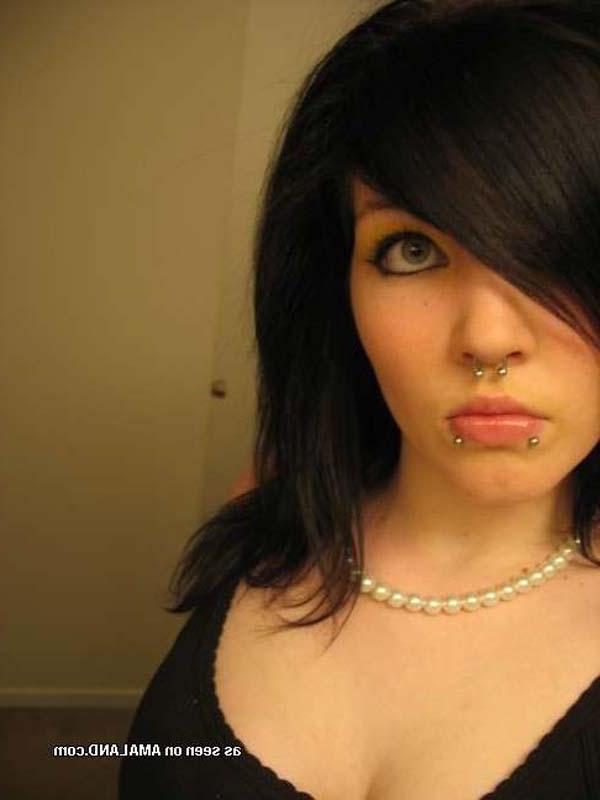 15P Picture selection of an emo GF who likes facial piercings
