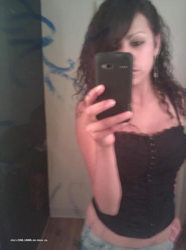 15P Collection of a hot ass amateur chick displaying her tits