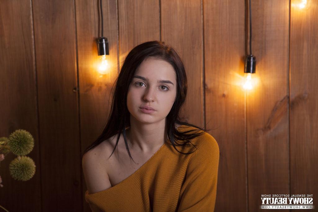 20P Brunette teen Susie strips for you in "In Lights"