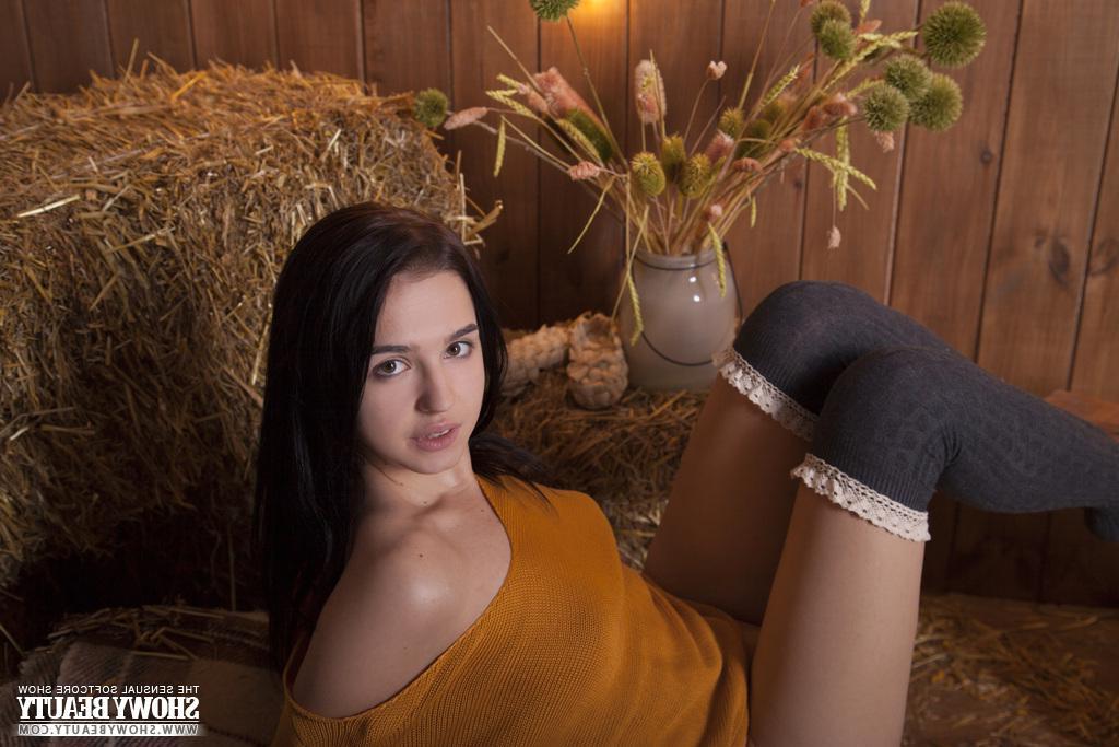 20P Brunette teen Susie strips for you in "In Lights"