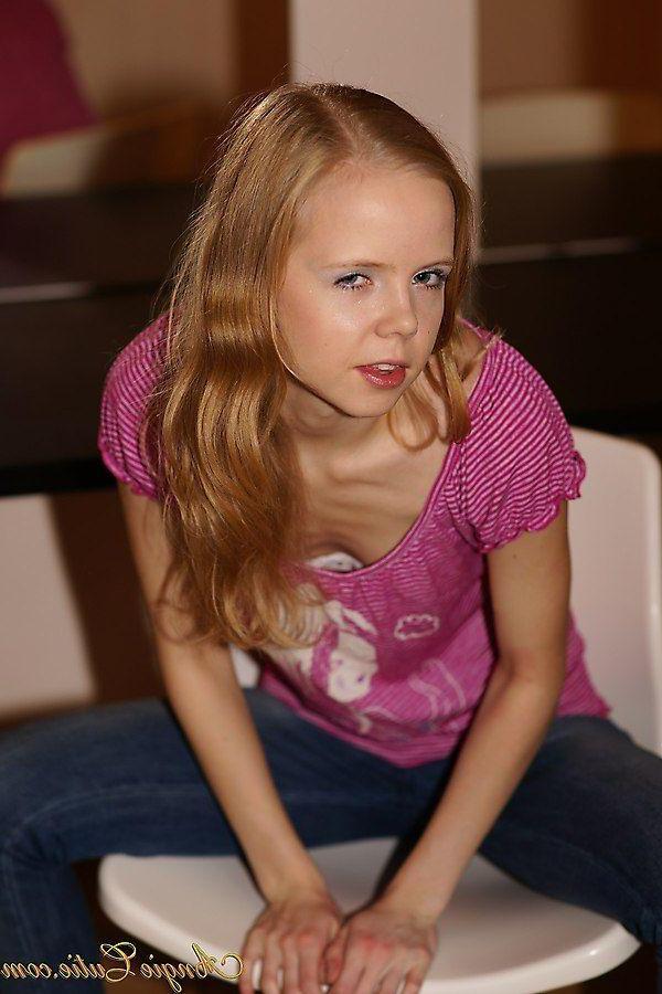 20P Pictures of Angie Cutie spreading her legs for your cock