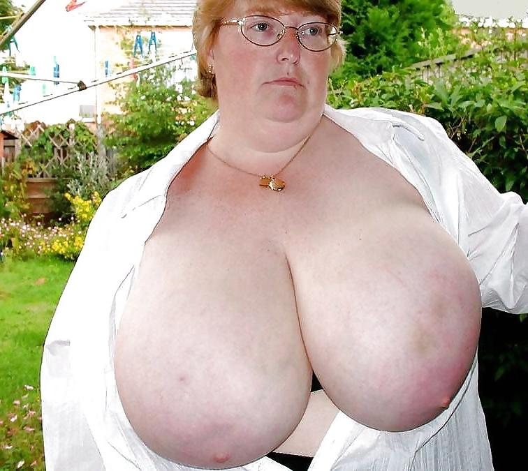 22P Do You Love Huge Tits?