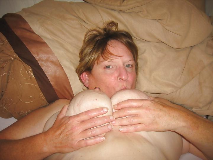 25P Big boobs