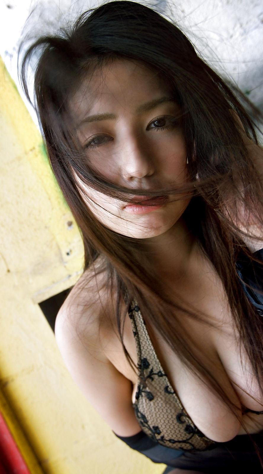 25P Japanese Bikini Babes-Nonami Takizawa (11)