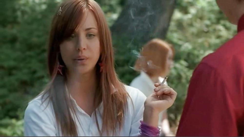 25P Kaley Cuoco very hot smoking girl
