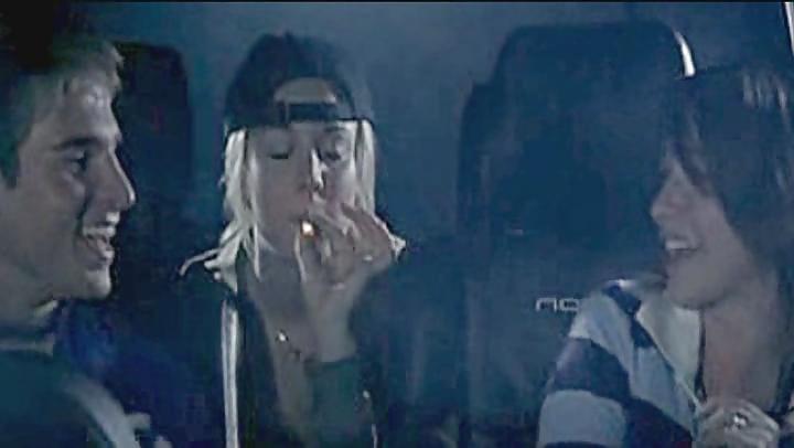 25P Kaley Cuoco very hot smoking girl