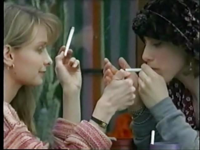 25P Calisia Flockhart Sweet smoking babe