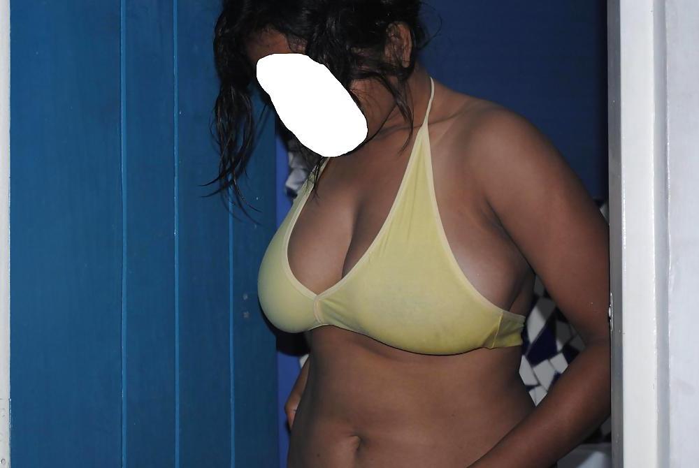 25P Hot Indian Pics