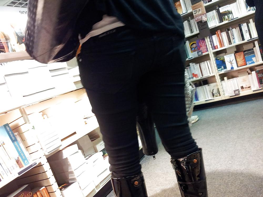 18P Beurette booty