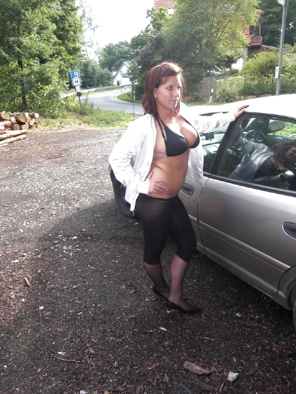 25P My Busty Girlfriend Loves To Show Her Big Boobs