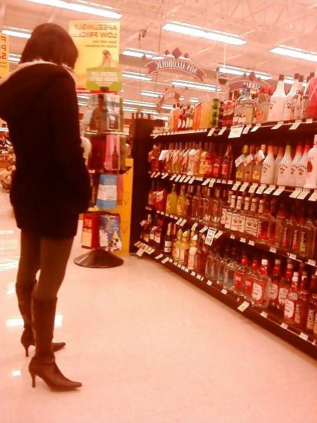 25P Girls in boots