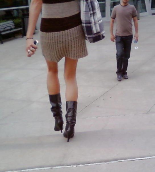 25P Girls in boots