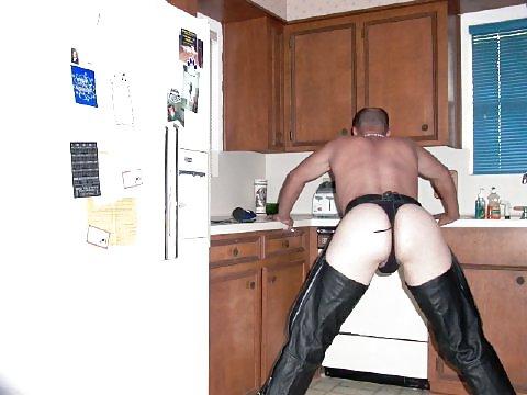 25P Gay pics