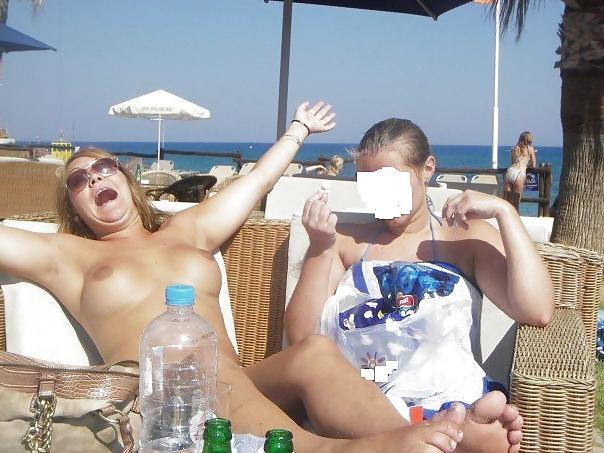 25P Crazy teen girls on holiday