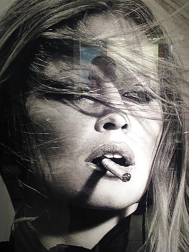 25P Bridgitte Bardow Smoking