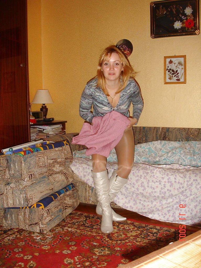 25P Hot Sluts In White Boots