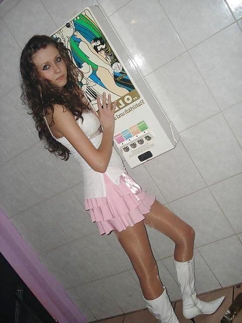 25P Hot Sluts In White Boots