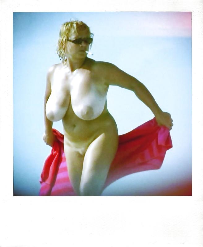 25P BIG TIT POLAROIDS 