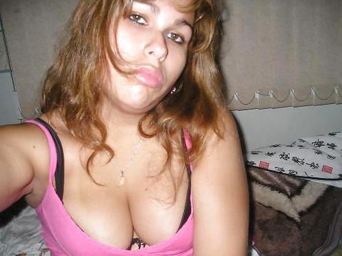 25P Cleavage and Big Boobs 1