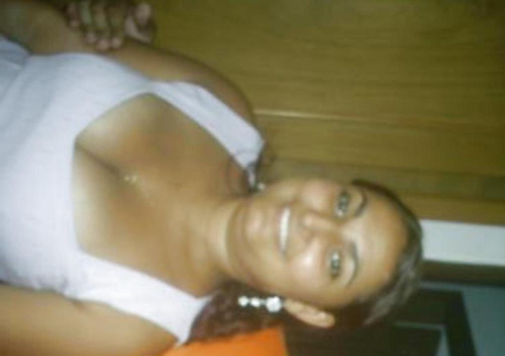 25P Cleavage and Big Boobs 1