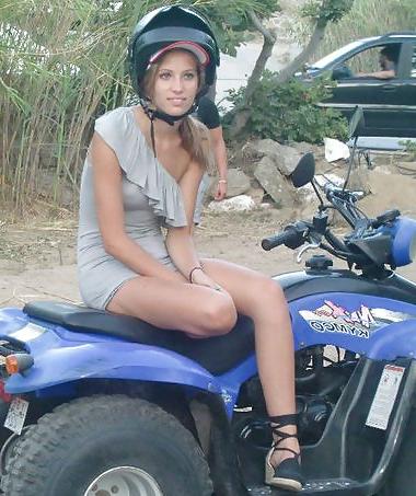 15P Crazy teen bitches -01- which one would u fuck ?