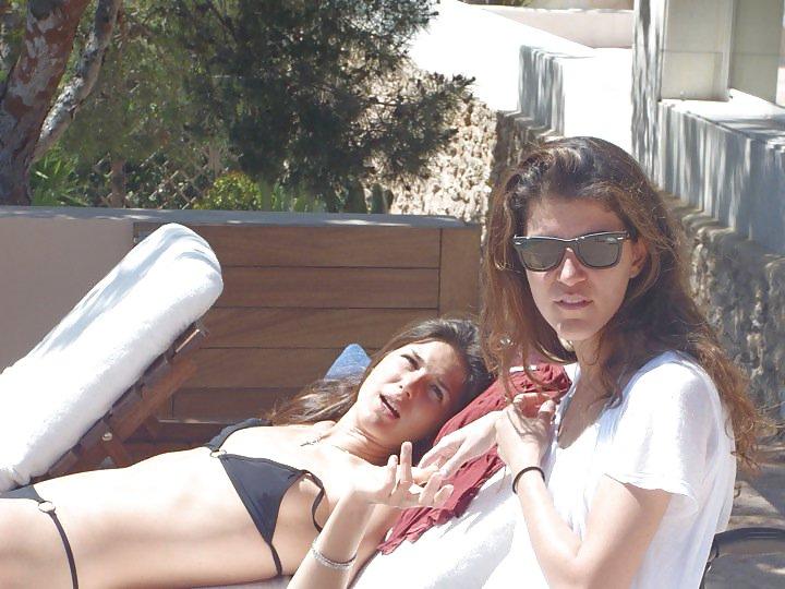 15P Crazy teen bitches -01- which one would u fuck ?