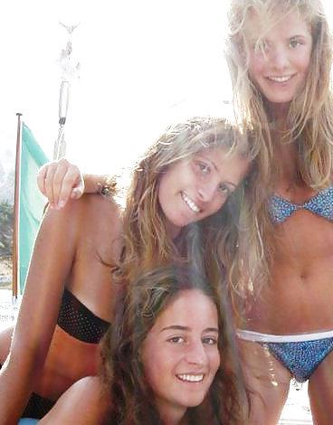 15P Crazy teen bitches -01- which one would u fuck ?