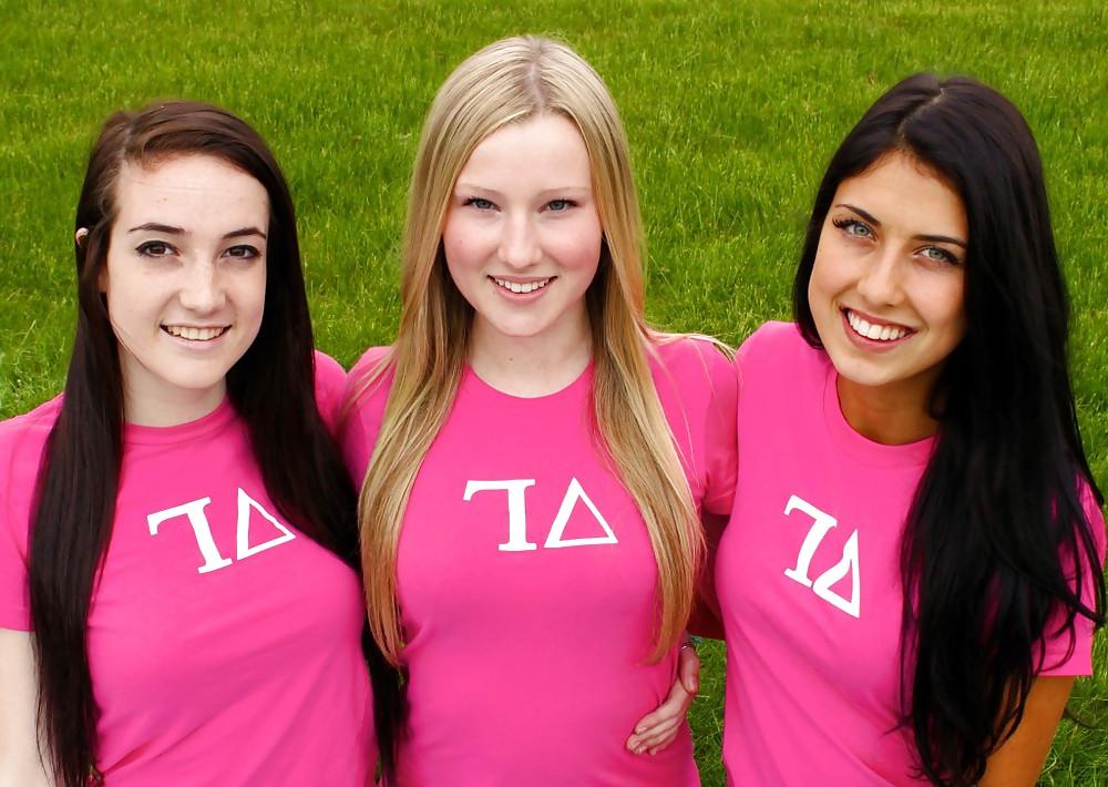 8P Hot Sorority Girls